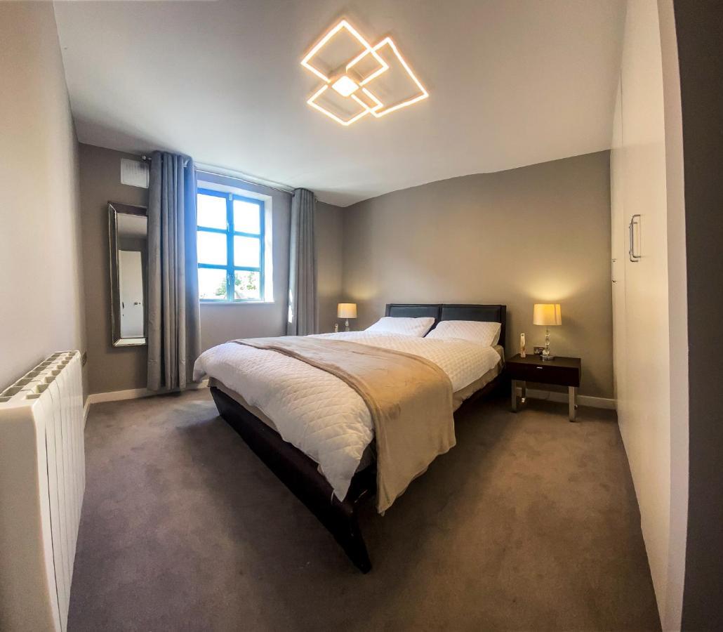 Stunning Duplex With Private Parking In 4 Dublin
