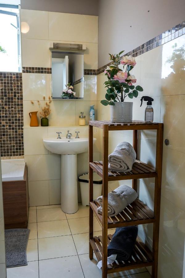 Stunning Duplex With Private Parking In 4 Holiday home