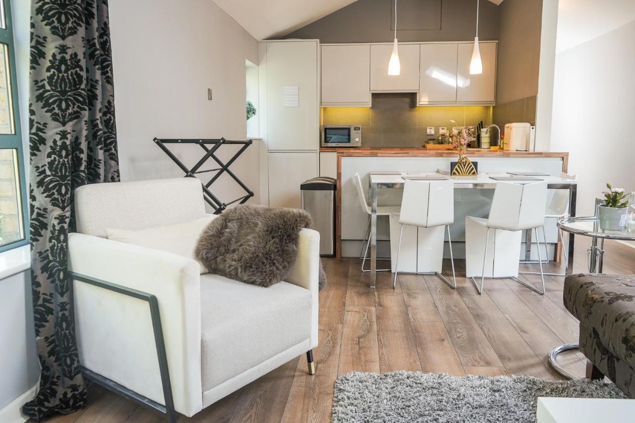Stunning Duplex With Private Parking In 4 Holiday home Dublin